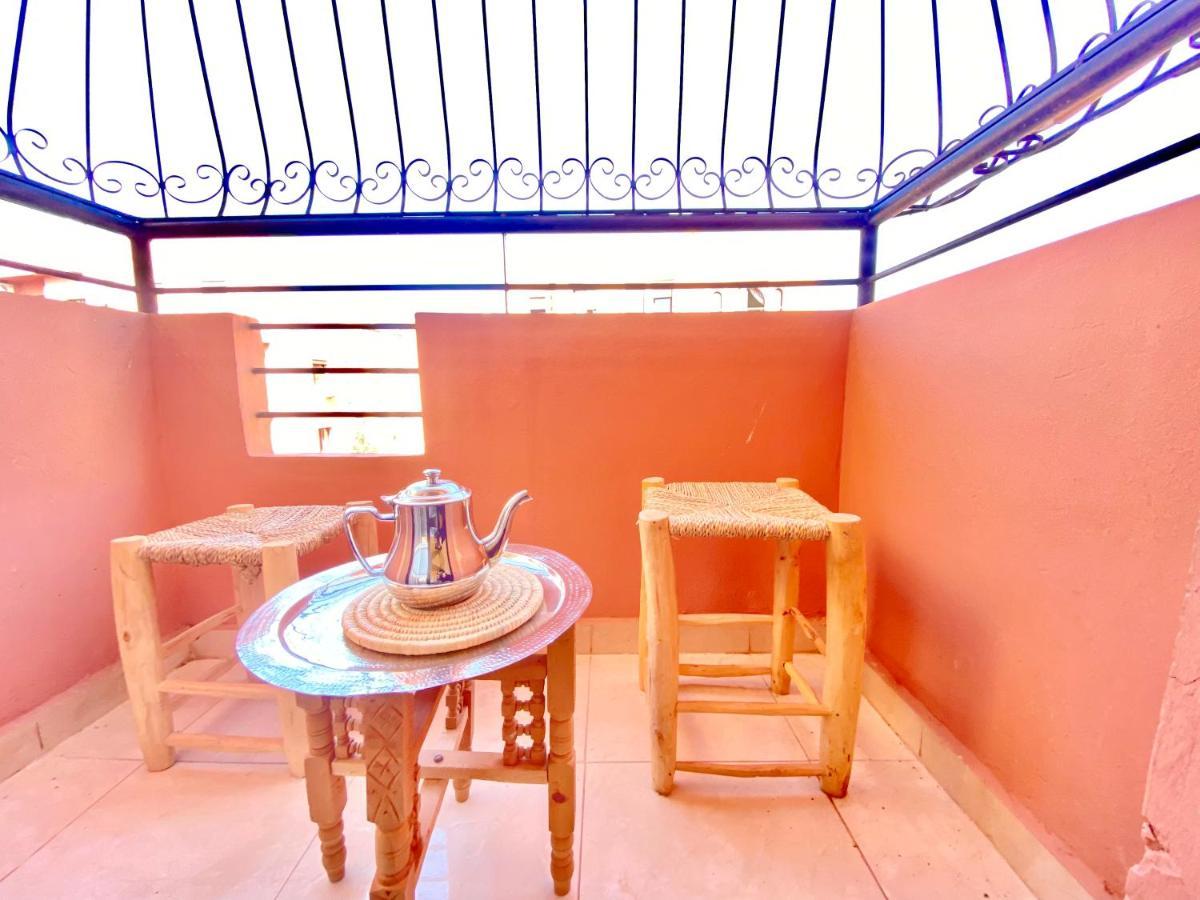 Appartement Dalila Marrakesh Bagian luar foto